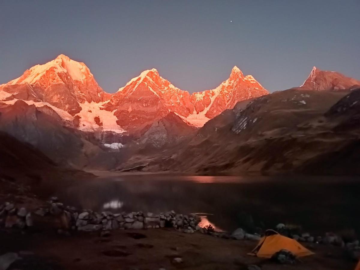 El Amauta De Los Andes Lodging Erik House ワラス エクステリア 写真