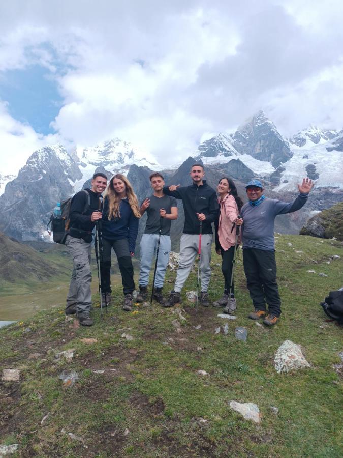 El Amauta De Los Andes Lodging Erik House ワラス エクステリア 写真